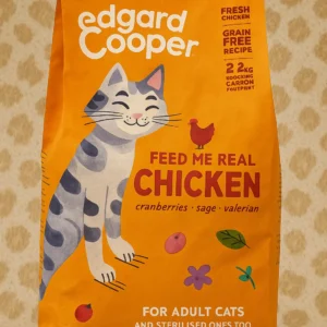 Feed Me Real Chicken (Adult Cats)